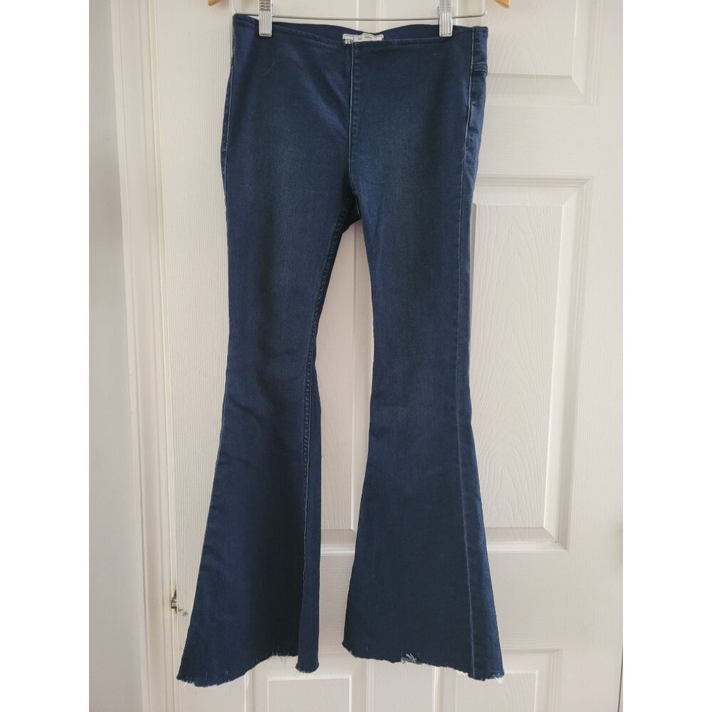 Free People Blue Jean Wide Leg Flare size 26 Stretch